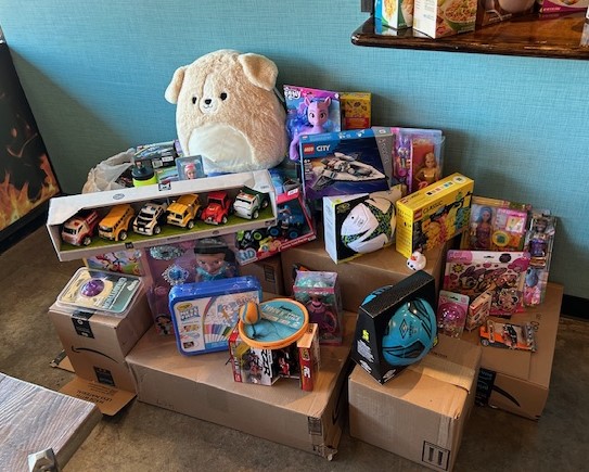 24CmasBash TOYS